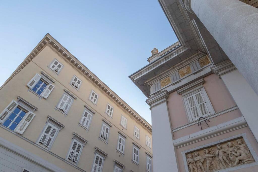 Apartments Trieste Centro I 2 Bagian luar foto